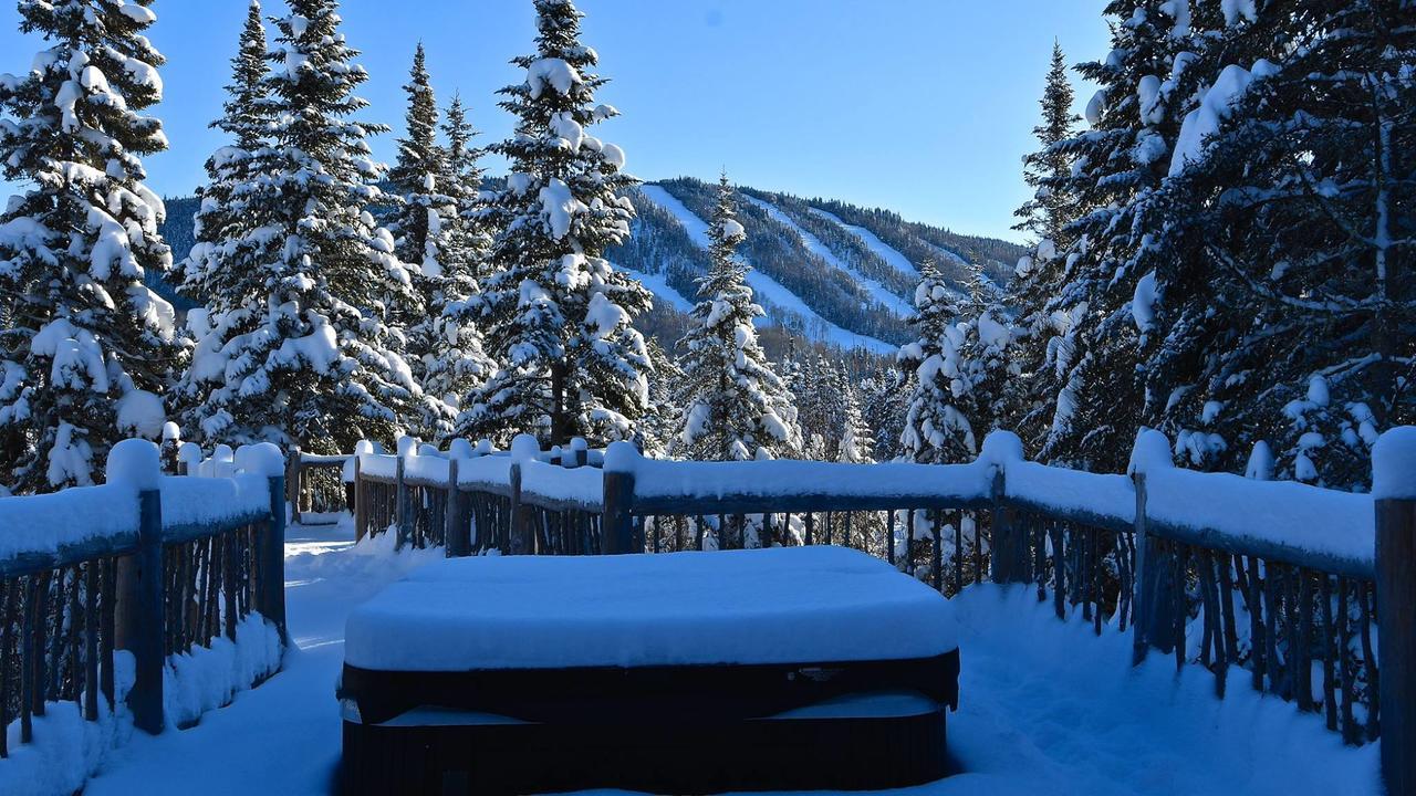 Le Bivouac - Les Chalets Spa Canada La Malbaie Kültér fotó