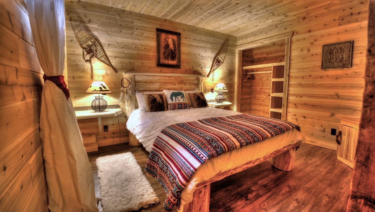 Le Bivouac - Les Chalets Spa Canada La Malbaie Kültér fotó
