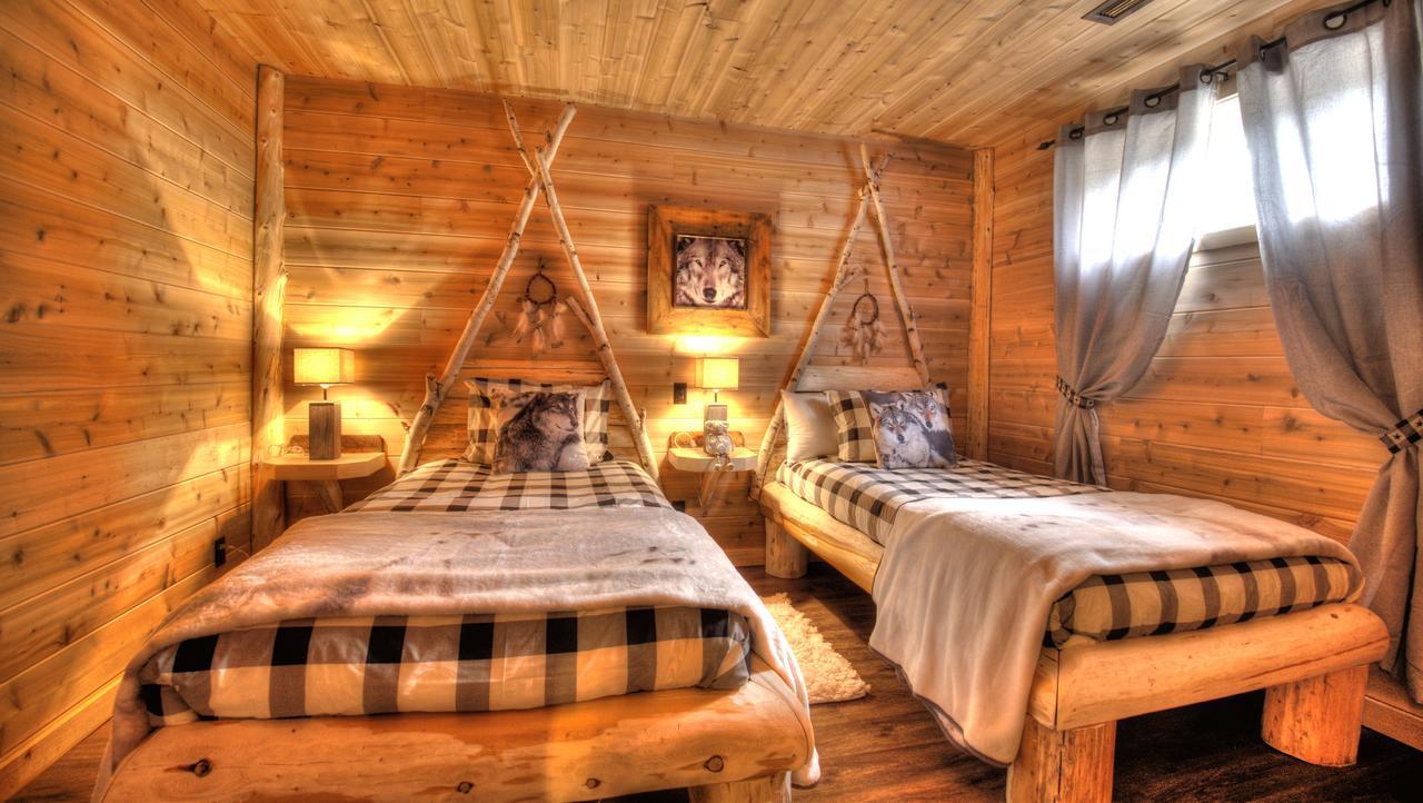 Le Bivouac - Les Chalets Spa Canada La Malbaie Kültér fotó